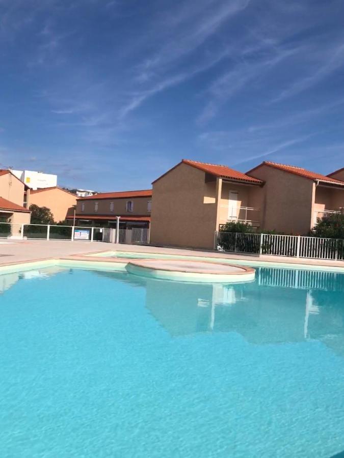 Holiday home Barcaresa-villa De Louis Piscine Vue Mer, Lydia Et